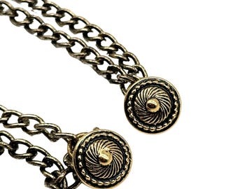 Vintage Chain Ornament Button: Antique Gold Sewing Embellishment