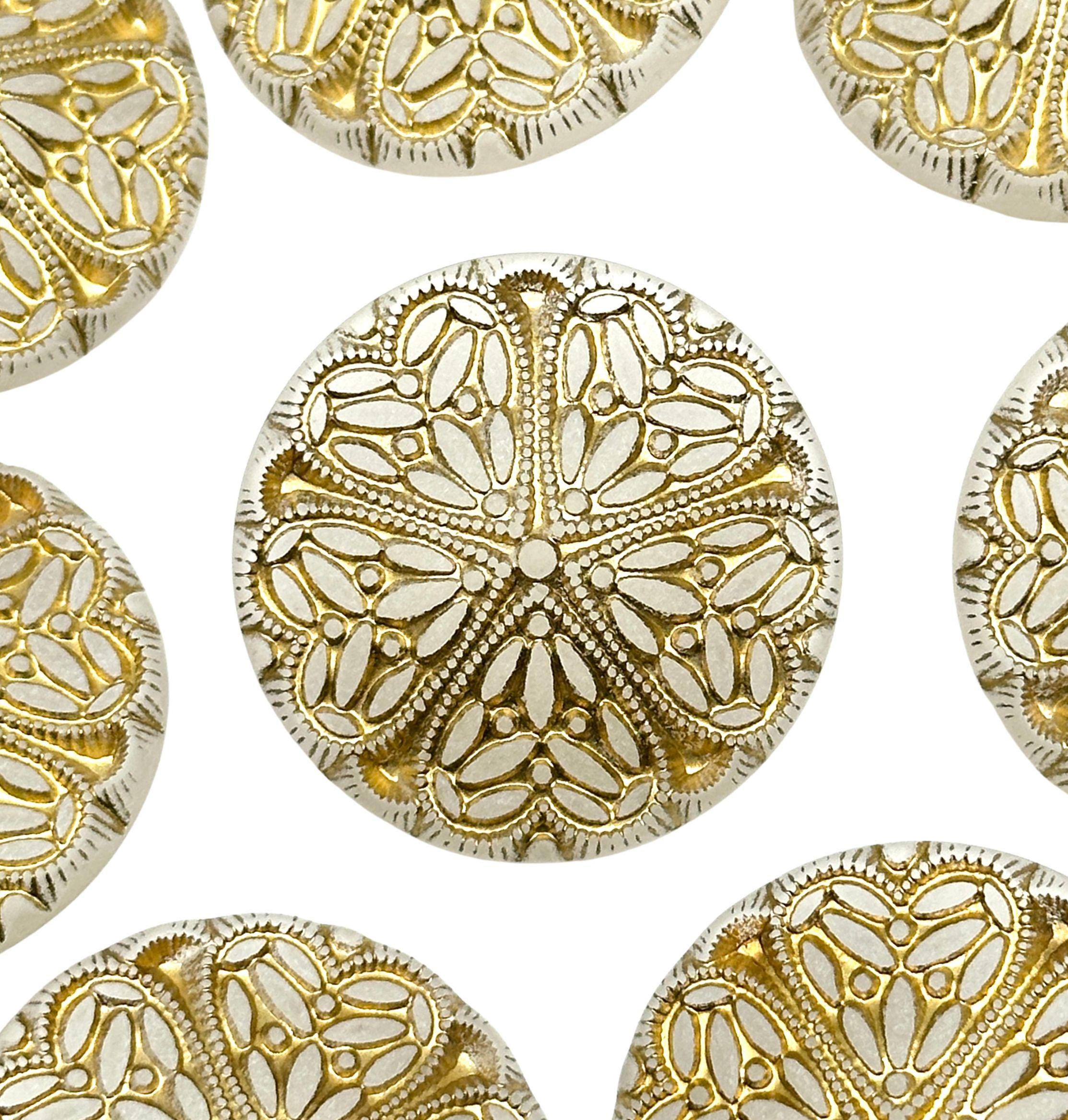 * antique ୨୧   *  脚付き ボンボニエール Amazon.com: NUOMI 50 Pcs Antique Metal Shank Buttons