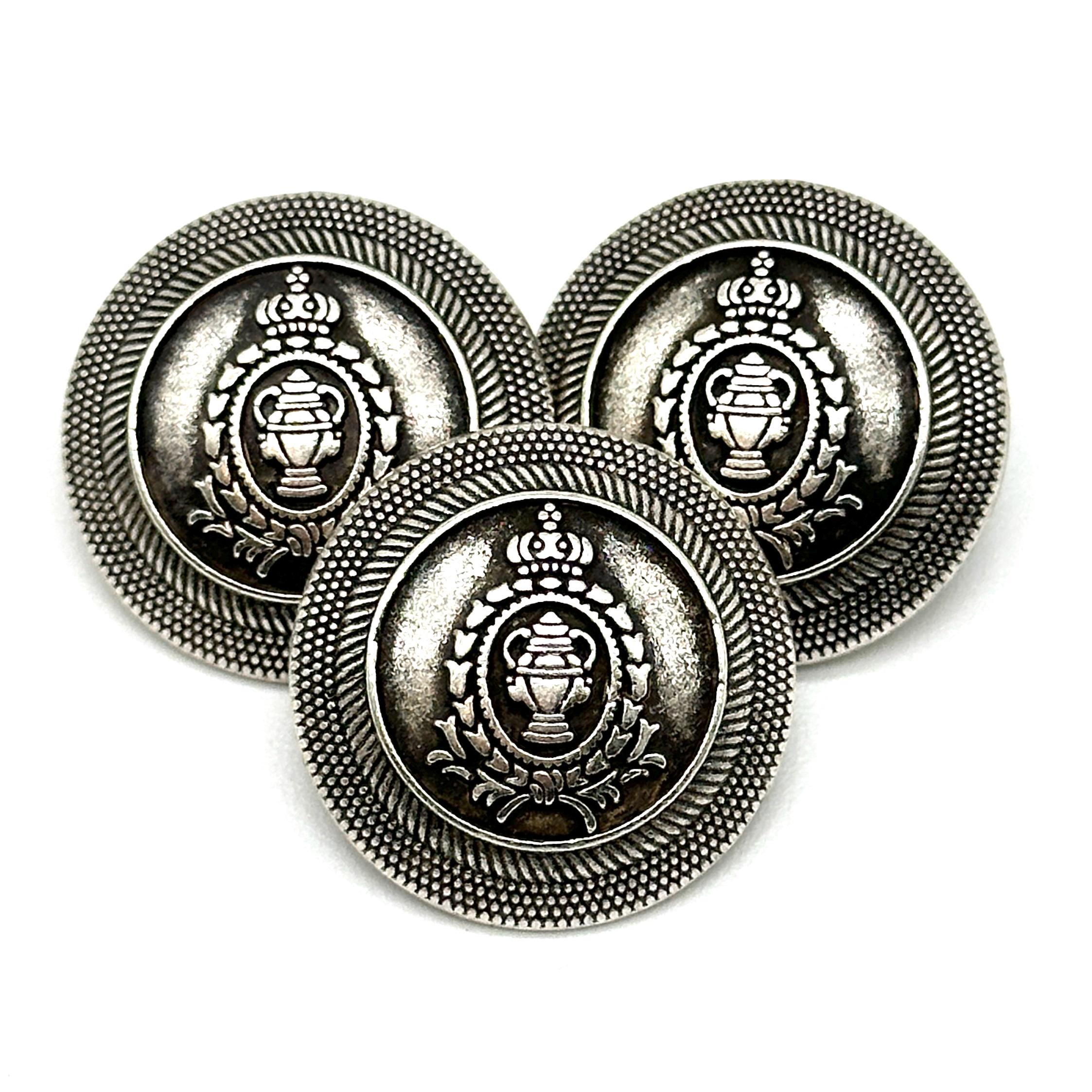 572456_3