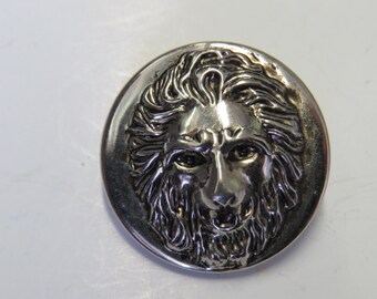 1 Dozen Lion Face Texturized Vintage Shank Buttons - K668