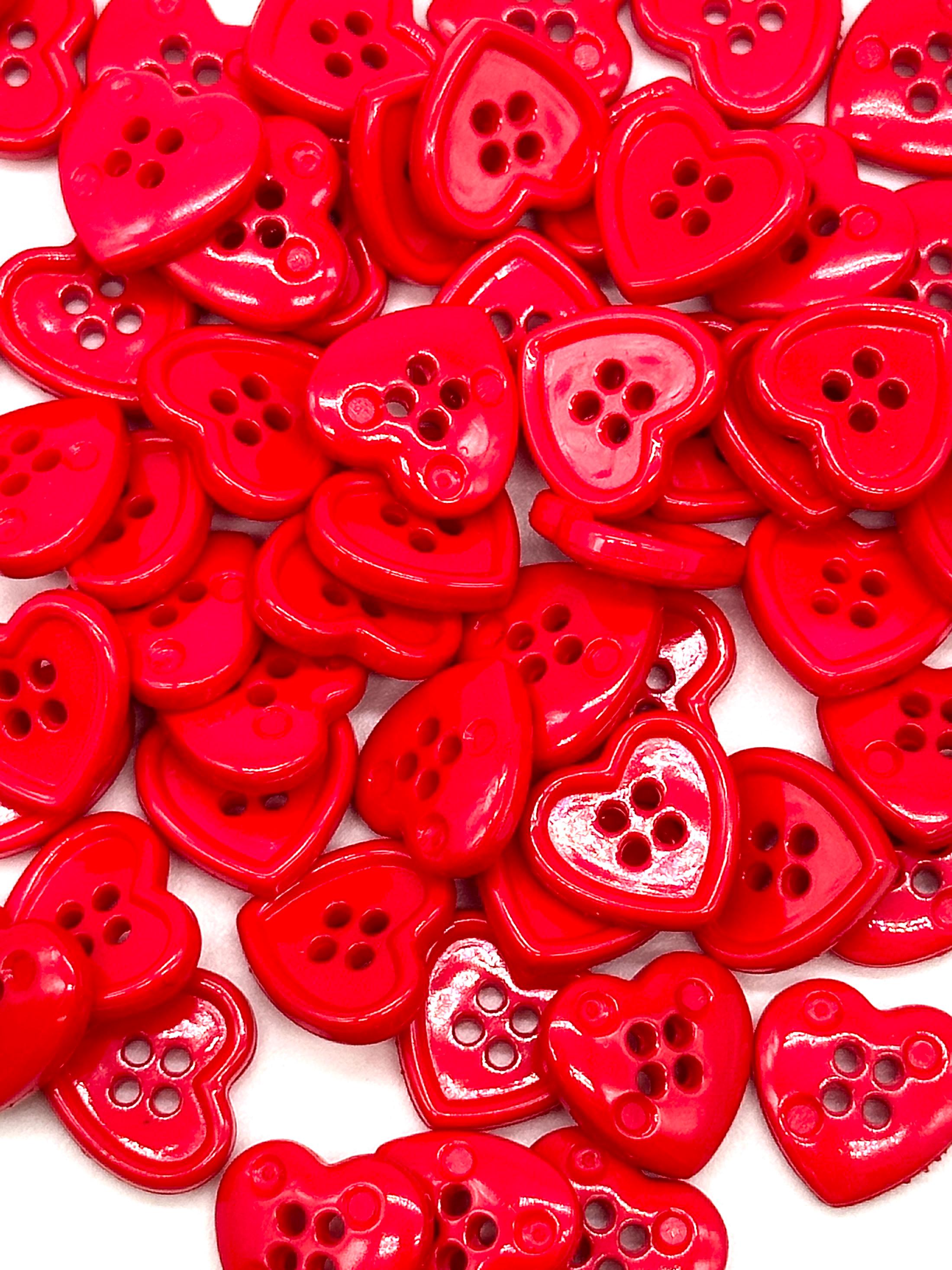 5wayハートボタンプルオーバー RED 3個) 8mm ハートのボタン フランス製 ＊ 赤 ボタン プチコパン 通販