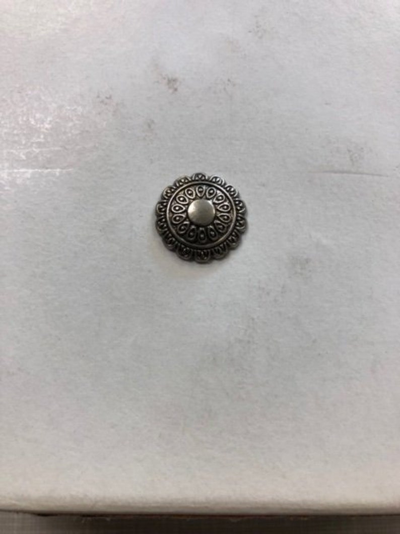 One Package Flower Textured Pattern Antique Silver Shank Buttons K5434 12 Buttons