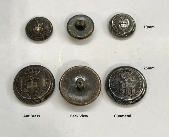 Set of 24 Lightweight Antique Brass Coat of Arms Buttons, 20 Line