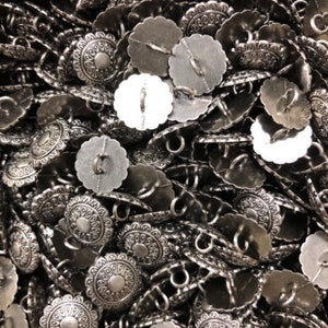 One Package (12 Buttons) Flower Textured Pattern Antique Silver Shank Buttons K5434 Size is 24L( 19/32") ( 15mm)