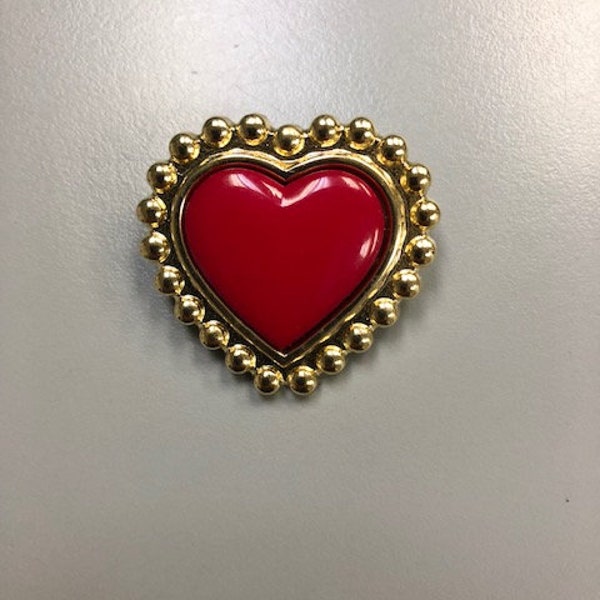 One Package (6 Buttons) Heart Shaped Gold Frame with Black or Red Insert Vintage Shank Buttons.C3073 available in various sizes