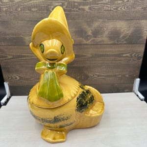 Vintage Ceramic Mother Goose Cookie Jar USA