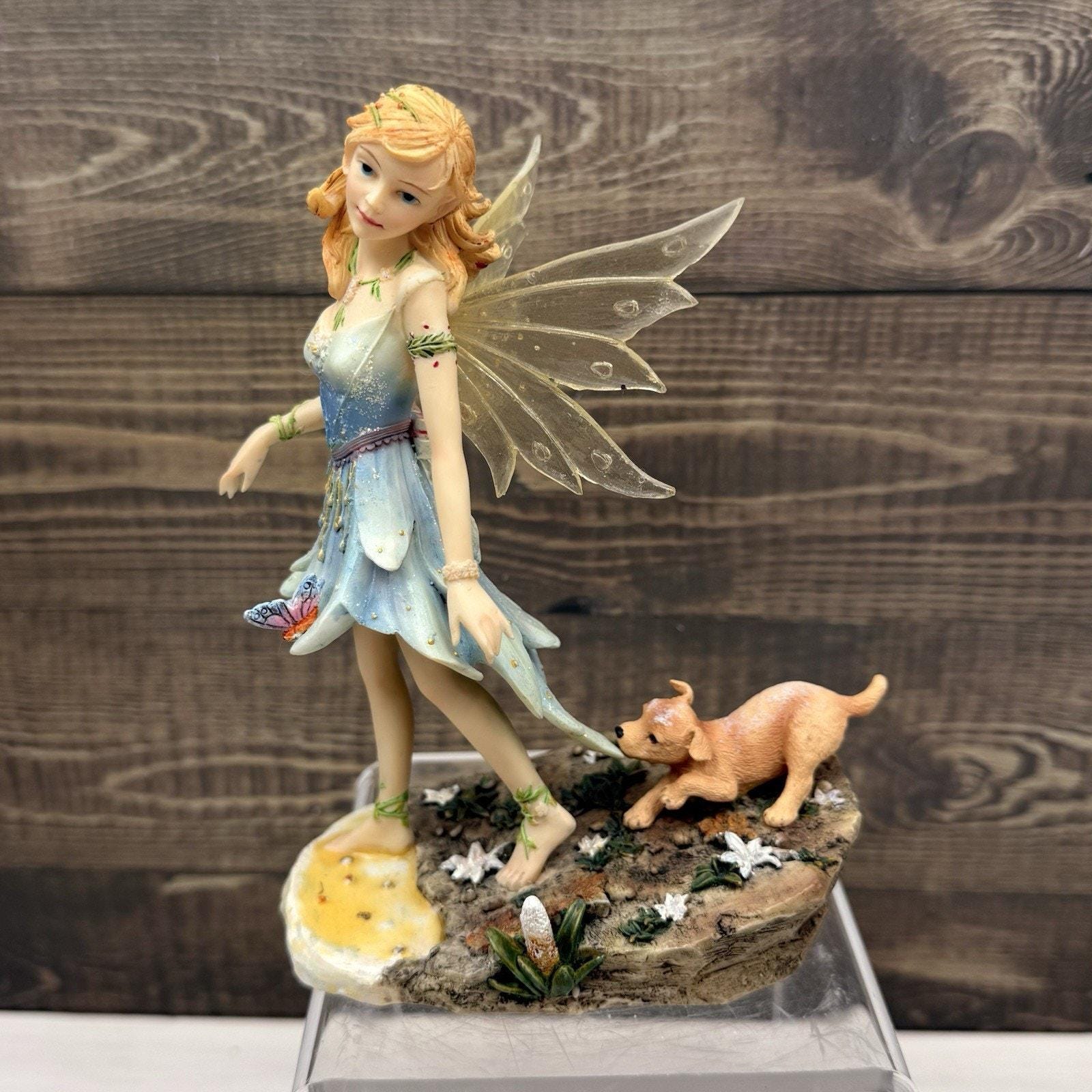 Fairy with Golden Wings (9x7 Inches) | The Gharnish