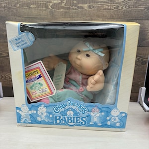 1991 Cabbage Patch Kids Babies Asian Girl Doll Hasbro in Box Baby Powder