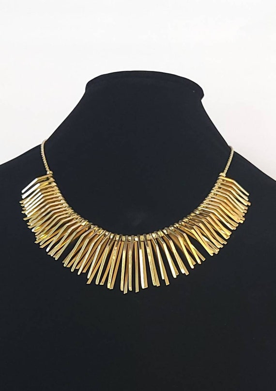 Vintage gold tone fringe bib necklace heavy art de