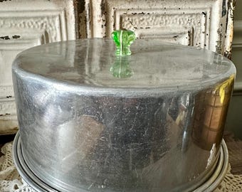 1930s Aluminum Cake Carrier Green Uranium Knob