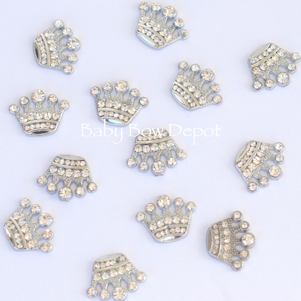 20 Pcs Assorted Mini Resin Crown Flatback Embellishments Art Decorations 21x15mm