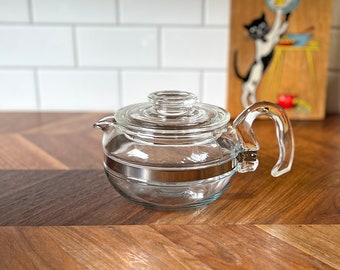 Vintage Pyrex Flameware 6 cup Teapot