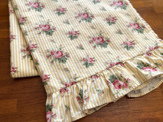 新品未使用✳︎ラルフローレン✳︎たっぷりフリル付✳︎花柄✳︎シングルサイズフラットシーツ ヴィンテージ ラルフローレン ソフィー イエローストライプ ツイン