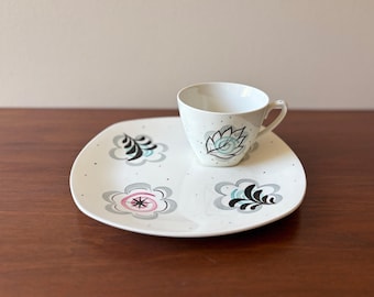 Vintage Midwinter Stylecraft Primavera TV Snack Set