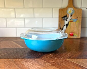 Vintage Pyrex Horizon Blue Cinderella Bowls, Set of 4, New in Box