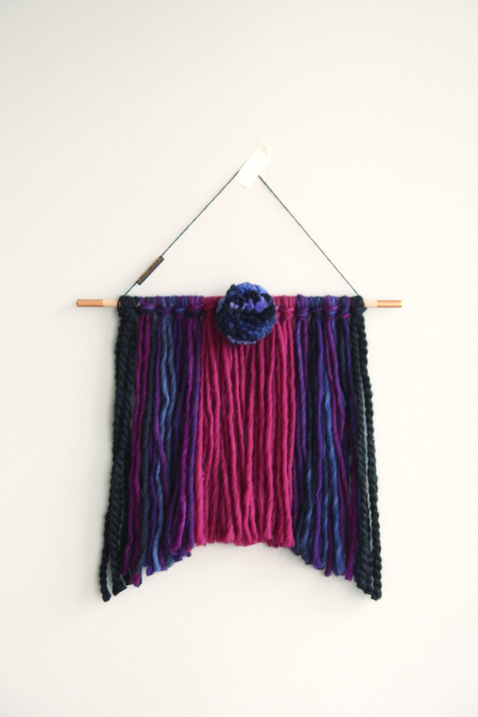 Tissage Mural | Décoration Murale/Wall Hanging Tenture Tapisserie Moderne Macrame Pompon - Noire, Pr