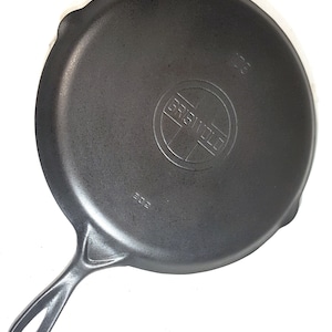 Griswold Griddle Large Block Logo Cast Iron Skillet Pan #109