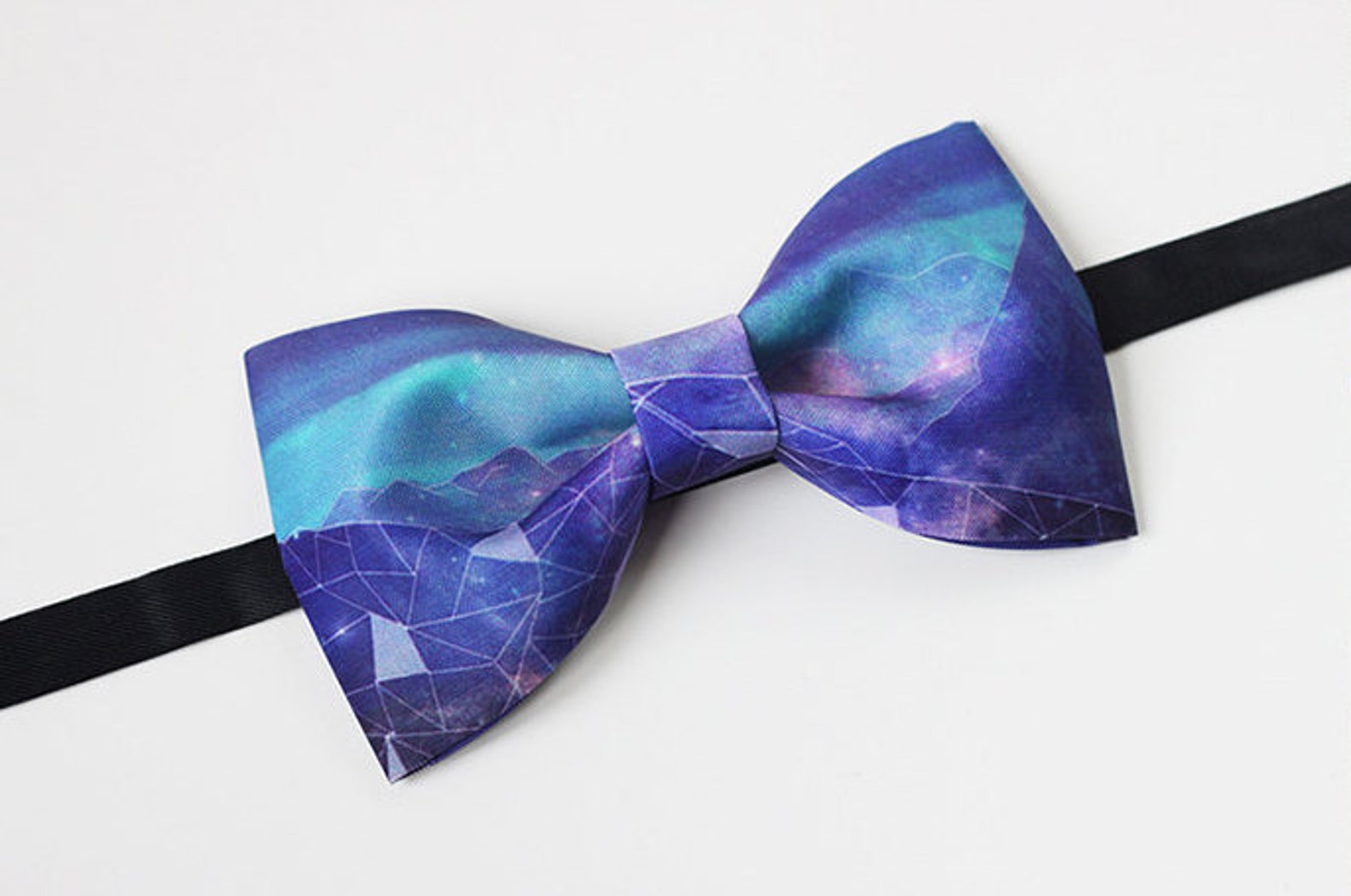 Northern Lights Aurora Borealis Bowtie Tie - Etsy