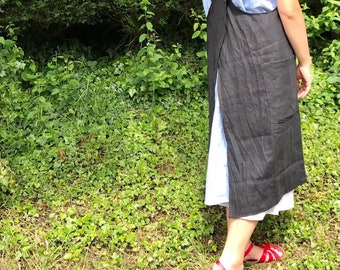 Black Japanese ramie linen apron, with crossover back and big pockets! A perfect gift!