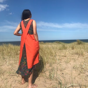 Rust Orange Ramie Linen Japanese Apron: Crossover Back, Big Pockets