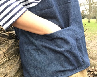 Haut court croisé pour superposer et bricoler assis ! - tablier japonais court en denim bleu foncé avec poches