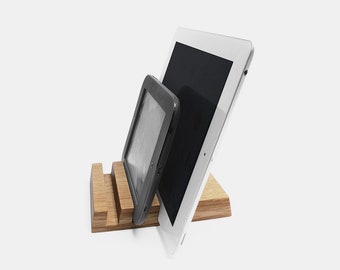 Multiple Oak Wood Charging Station - Holds up to 3 devices