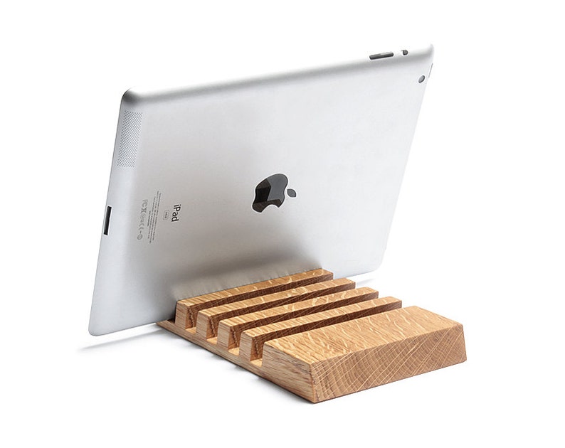 Wooden Multiple Charging Station for iPad, iPhone, Kindle, Galaxy Tab Holds up to 5 Devices, Engraving and Personalization available image 2