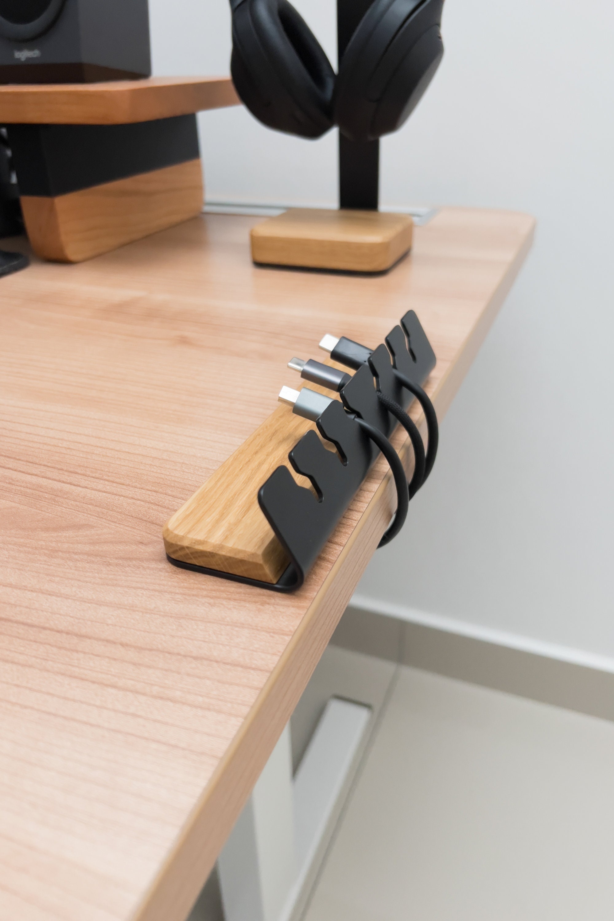 Wood Cable Organizer Box Minimalist, Cable Management Box Wood, Desk Cord  Organizer, Steel and Wooden Cord Organizer, Desk Cable Holder 