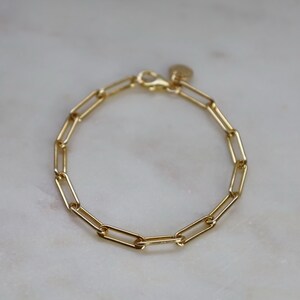 14K Gold Filled or Sterling Silver Paperclip Chain Bracelet • Dainty Paperclip Chain Bracelet • Beaucoupdebeads • B329