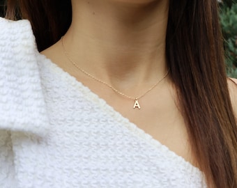 14K Solid Gold Initial Necklace • Initial Charm Necklace • 14K Gold Necklace • Dainty Initial Necklace • Beaucoupdebeads • B297