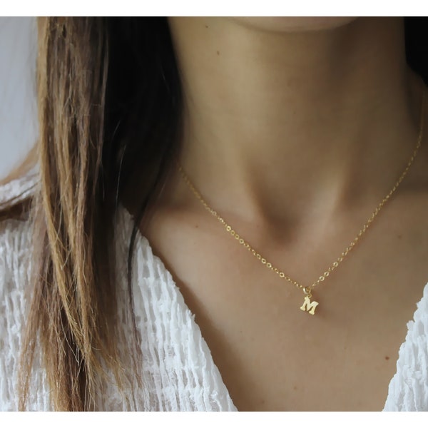 Dainty Gold Letter Necklace • Initial Necklace • Gift for Mom • 14K Gold Filled Letter Necklace • Personalized Necklace • Gift for Her •B266