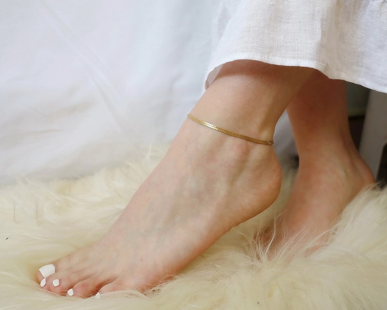 Herringbone Chain Anklet 14K Gold Filled Herringbone Anklet Gift for her Gold Anklet Herringbone Chain Ankle Bracelet B334 image 1