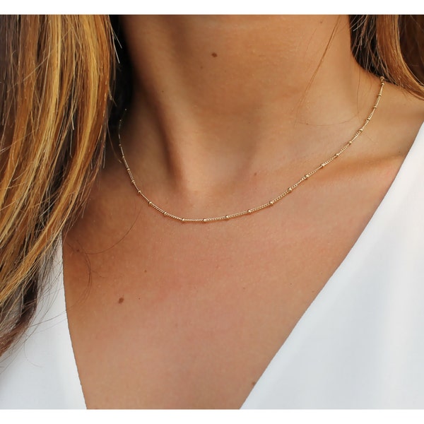 Collier chaîne satellite délicat : or 14 carats ou argent sterling • B108