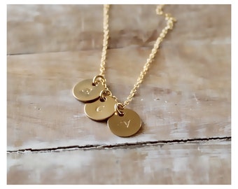 personalized gold disc necklace • initial gold disc • personalize jewelry • initial disk • personalize necklace • beaucoupdebeads • B081