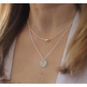 Personalisierte Sterling Silber Halskette • Silber Set • Kleine Perle und Initiale • Sterling Silber • 2er Set • Minimalistischer Schmuck • B083