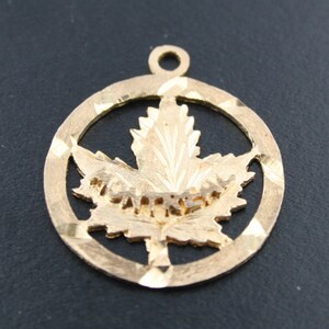 10t yellow gold Montreal Canada Charm 2.1 grams