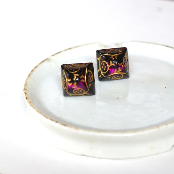 SELMA stud earrings // Amethyst and gold Czech engraved glass, glass, silver plated metal