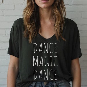 Labyrinth shirt Dance Magic Dance shirt Oversized Slouchy V Neck tShirt Tee T-shirt
