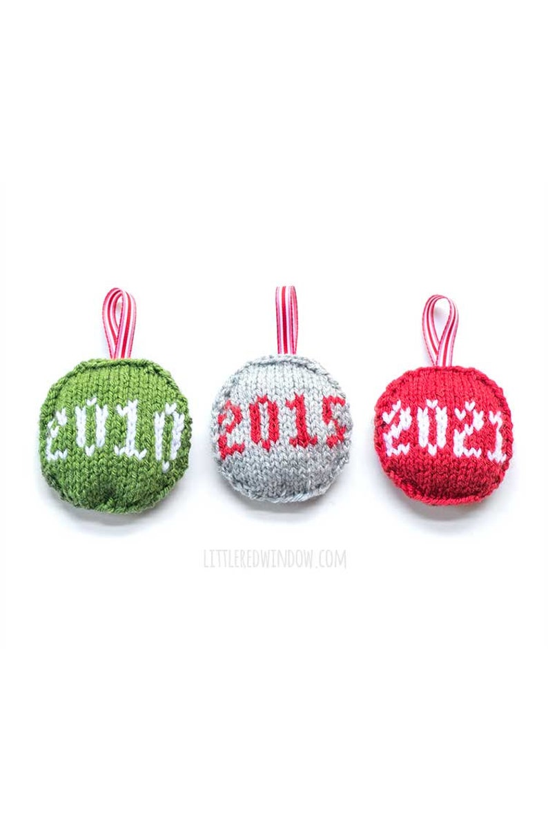 Yearly Date Ornament KNITTING PATTERN / Knit Ornament Pattern/ Christmas Ornament with Date Knitting Pattern / image 2