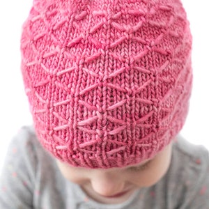 Trellis Stitch Hat KNITTING PATTERN / Diamond Pattern / Geometric Baby Hat/Geometric Pattern/ Diamond Knitting / Diamond Knit Stitch image 2