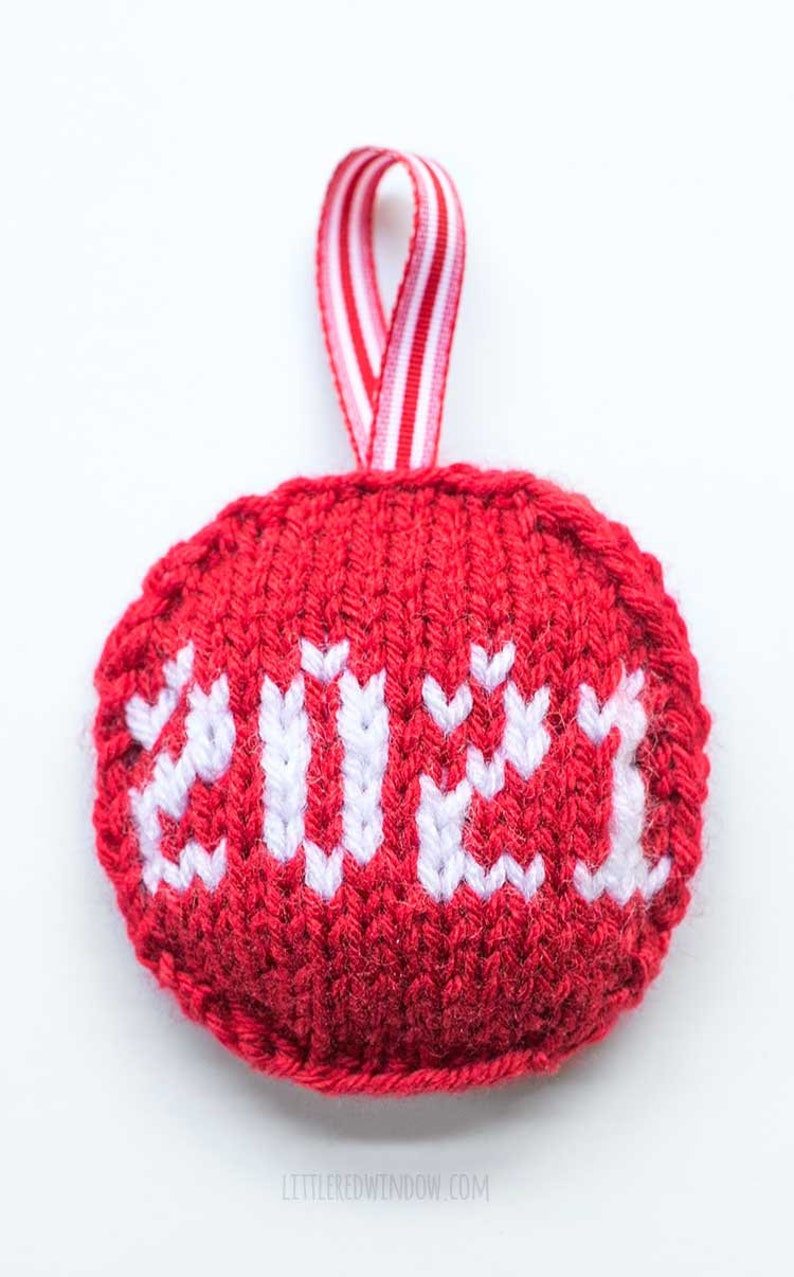 Yearly Date Ornament KNITTING PATTERN / Knit Ornament Pattern/ Christmas Ornament with Date Knitting Pattern / image 5