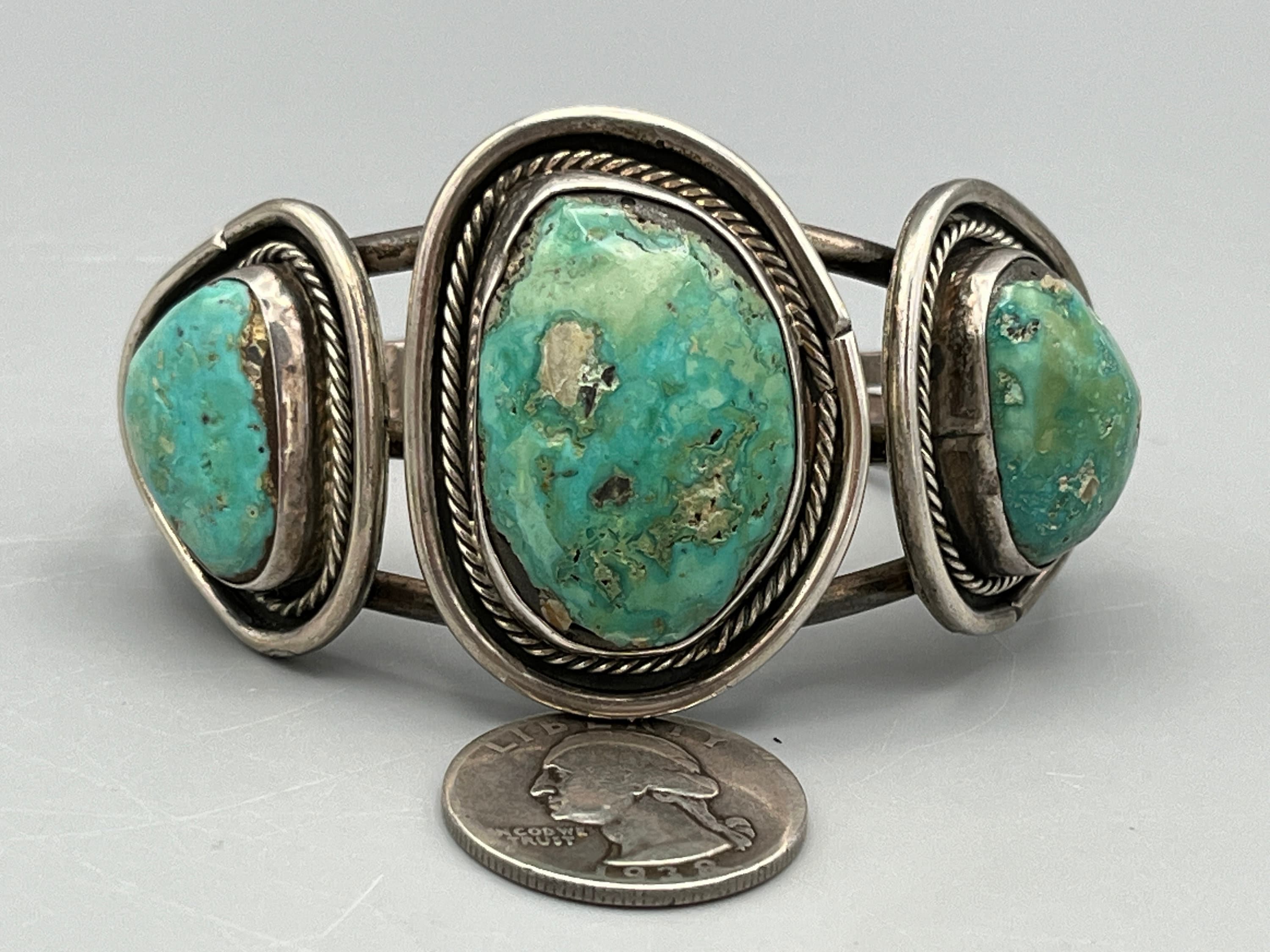 Show-stopping Vintage Native American Navajo #8 Turquoise Mine Sterling Silver Bracelet Show-stopping Vintage Native American Navajo #8 Turquoise Mine Sterling Silver Bracelet