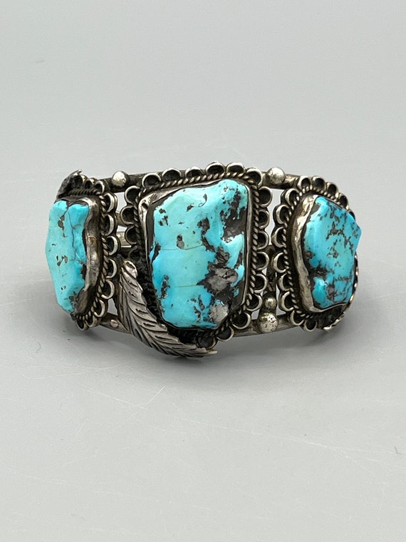Vivid Kirk Smith Vintage Native American Navajo Carico Turquoise Sterling Silver Bracelet Vivid Kirk Smith Vintage Native American Navajo Carico Turquoise Sterling Silver Bracelet