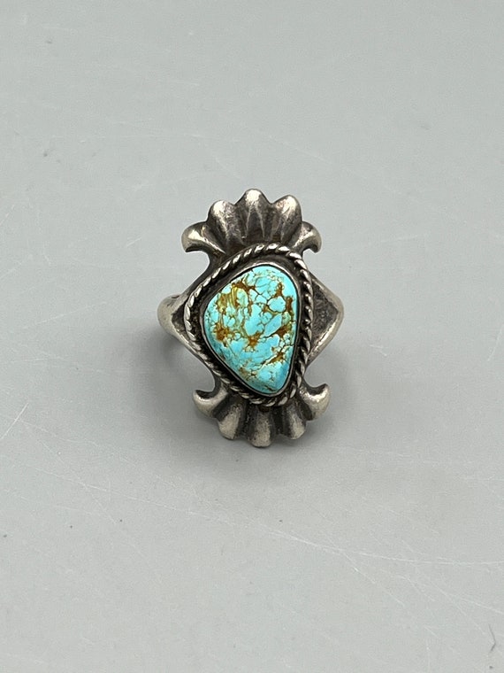 Size 8 Vintage Navajo Sand Cast Sterling Silver Ri