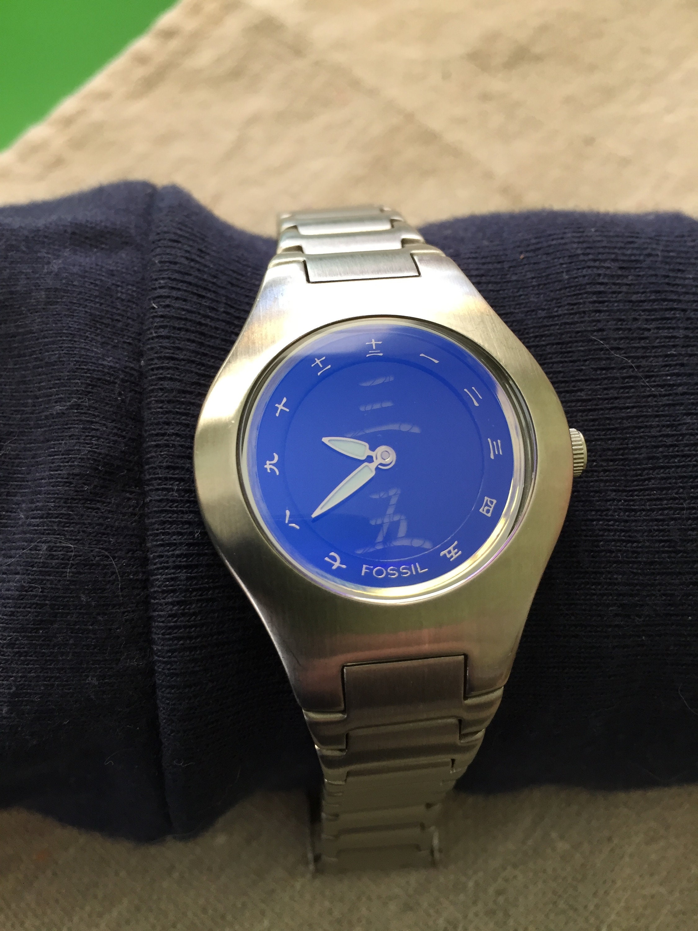 Fossil 90s Watch BIG TIC JR-7977 Vintage Stainless Steel Cobalt Blue Dial With Japanese-kanji Numerals - Etsy Fossil 90s Watch BIG TIC JR-7977 Vintage Stainless Steel Cobalt Blue Dial With Japanese-kanji Numerals - Etsy
