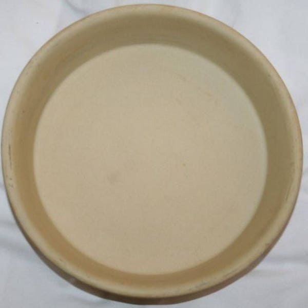 Vintage Pampered Chef Stoneware Deep Round Cake Pan - 10Inch