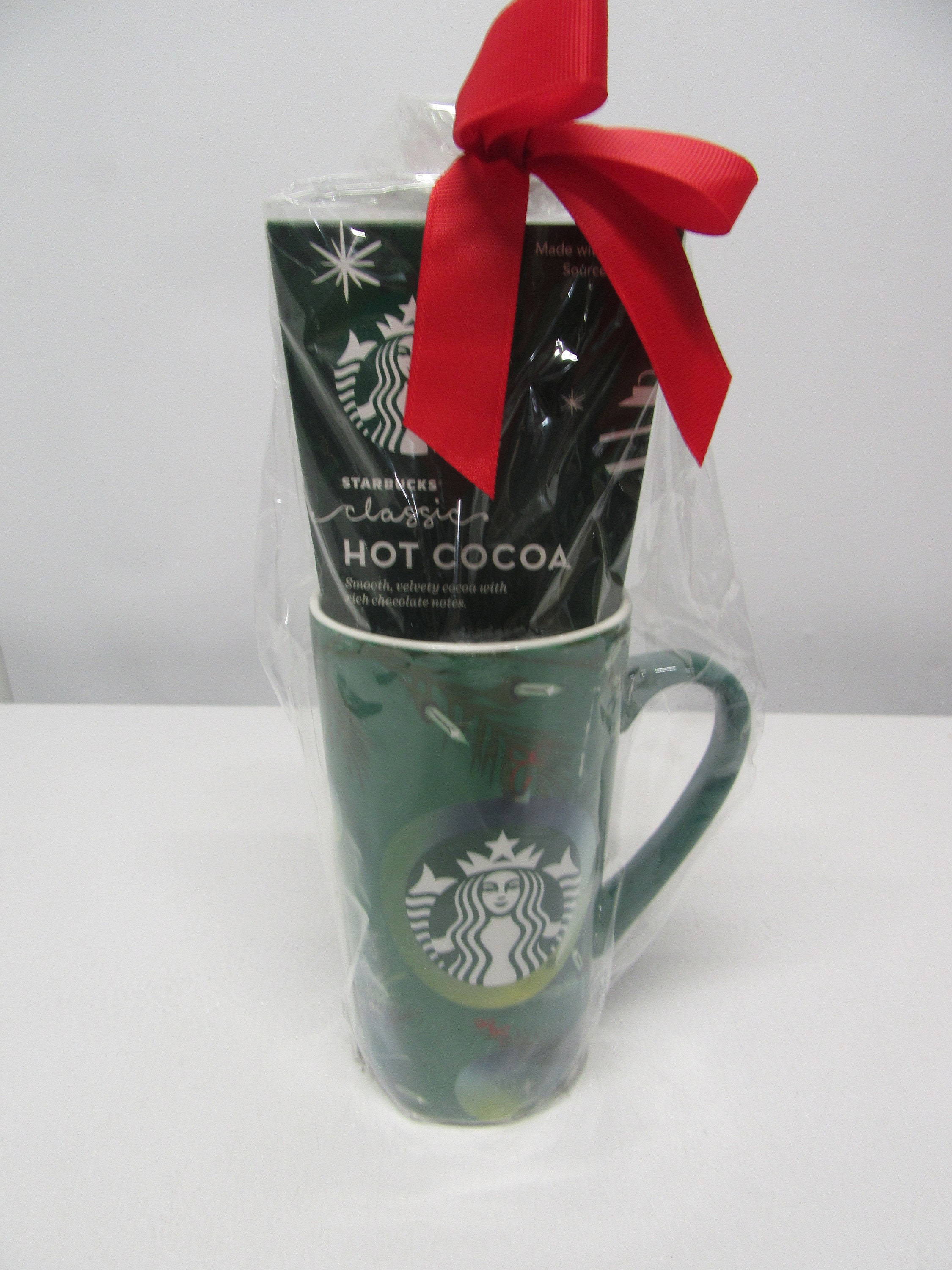 Starbucks Holiday Hot Cocoa & Mug Gift Set 