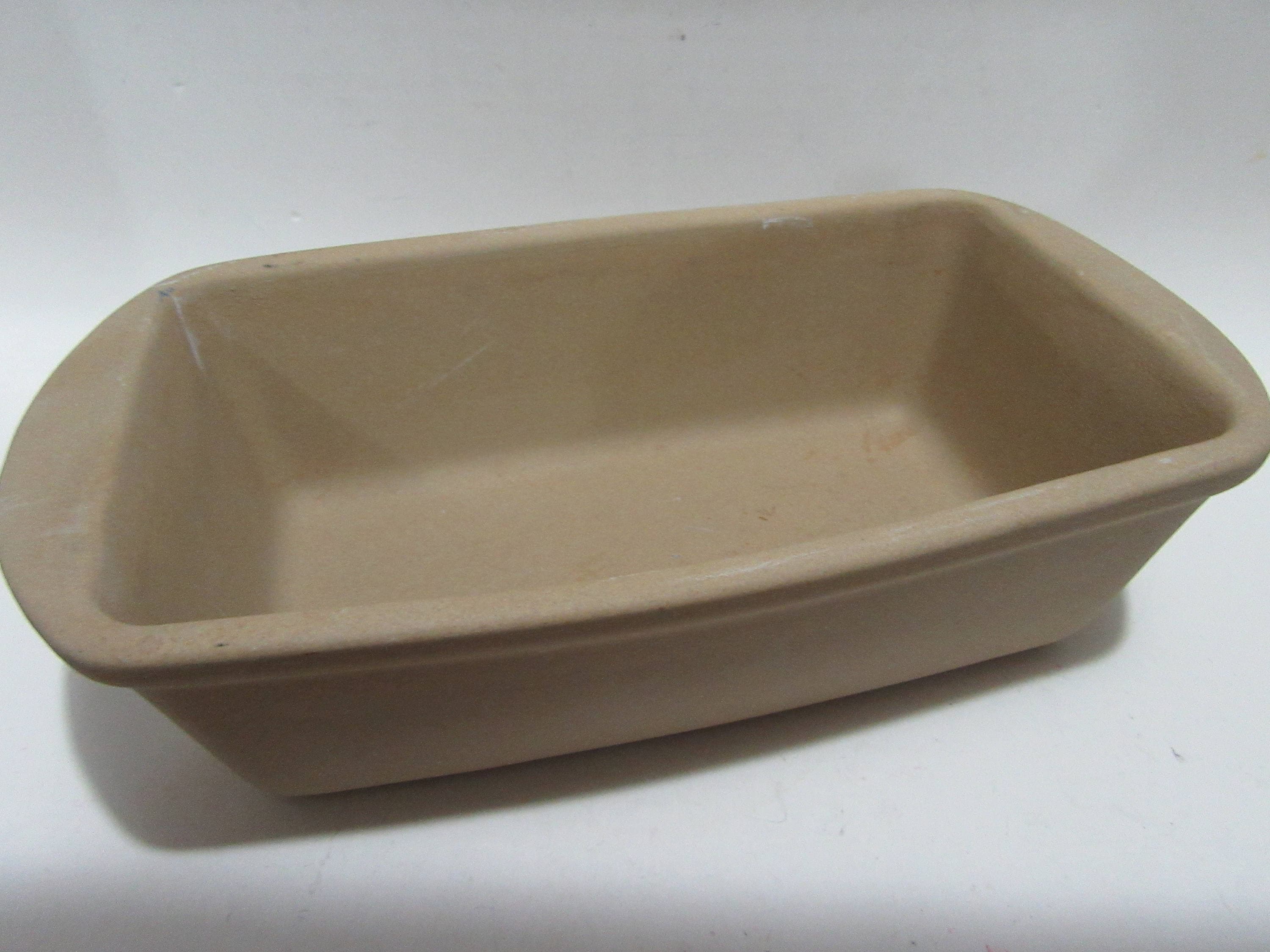 THE PAMPERED CHEF FAMILY HERITAGE COLLECTION STONEWARE LOAF PAN #1417