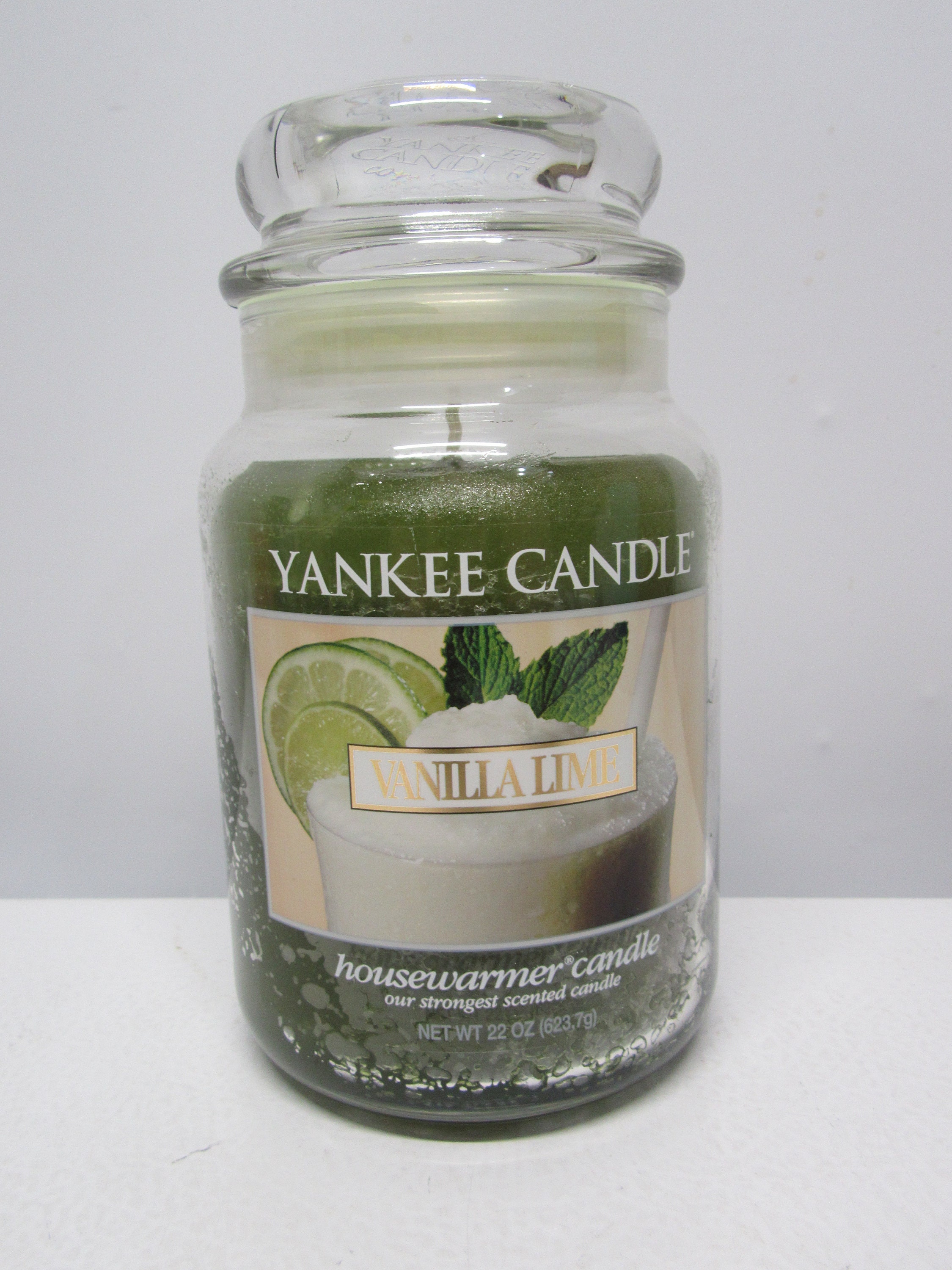Vanilla - Classic Large - Yankee Candle South Africa