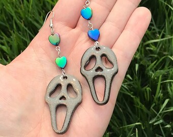 Scream mask earrings, ghost face earrings, horror, horror jewelry, spooky, scary movie, scary movies, spoopy, mask, scary mask, scream mask